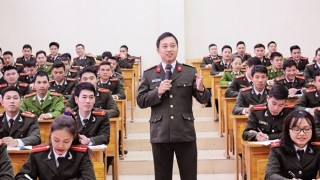 Tạo cơ chế, chính sách đặc thù, vượt trội cho phát triển giáo dục và đào tạo trong CAND